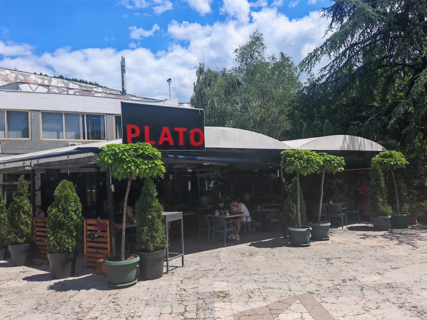 CAFFE PLATO